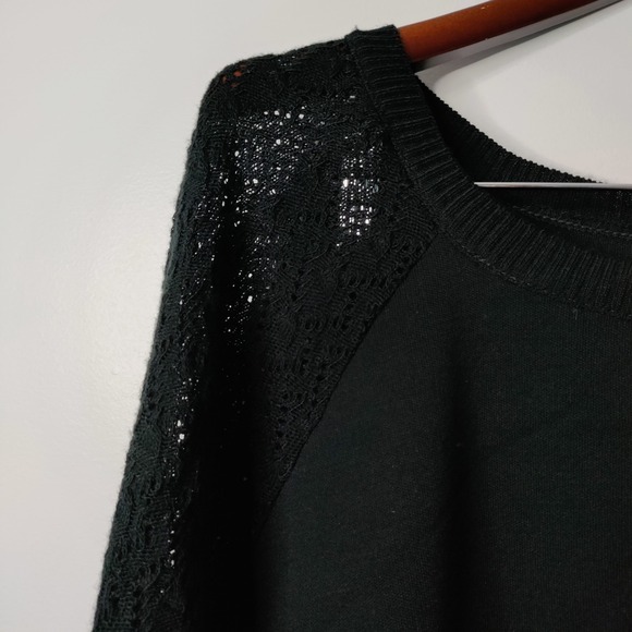 Lane Bryant Knit Black Lace Sleeve Black Women 22/24 Pullover Ethereal Lagum NWT - Picture 3 of 10